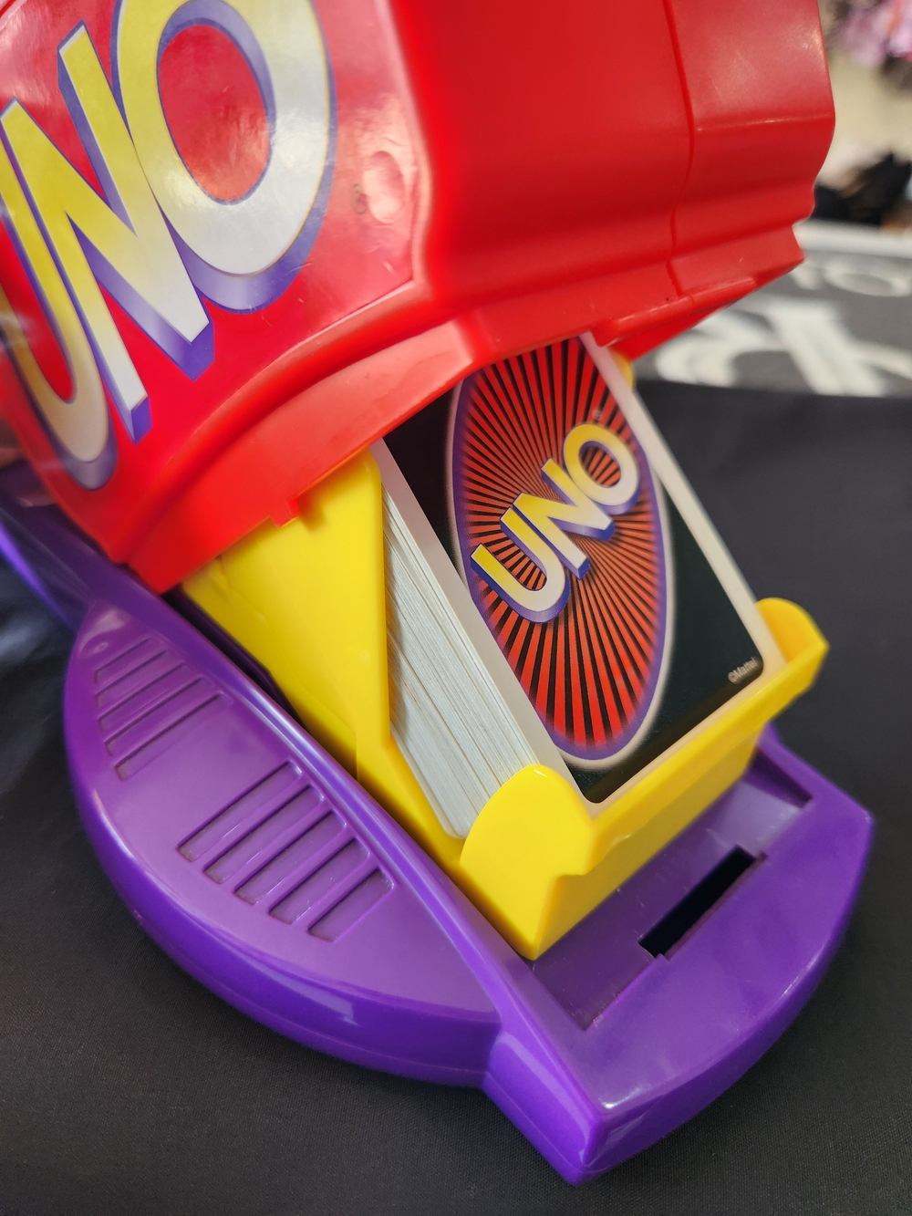 Original 1998 UNO Attack Lancher With Cards (105) Vintage